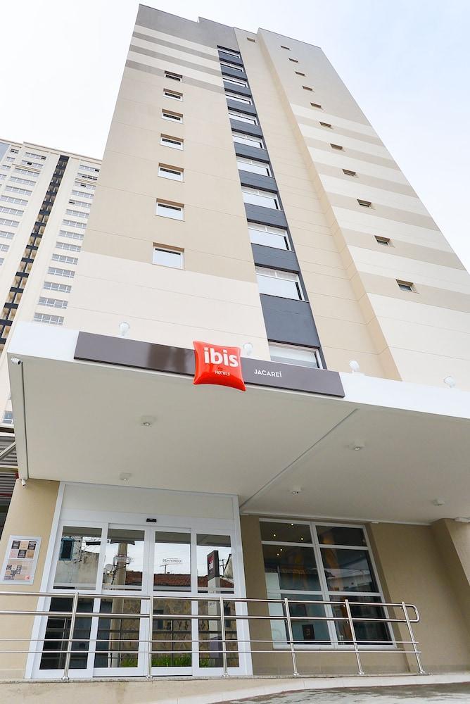 Ibis Jacarei Hotel Exterior photo